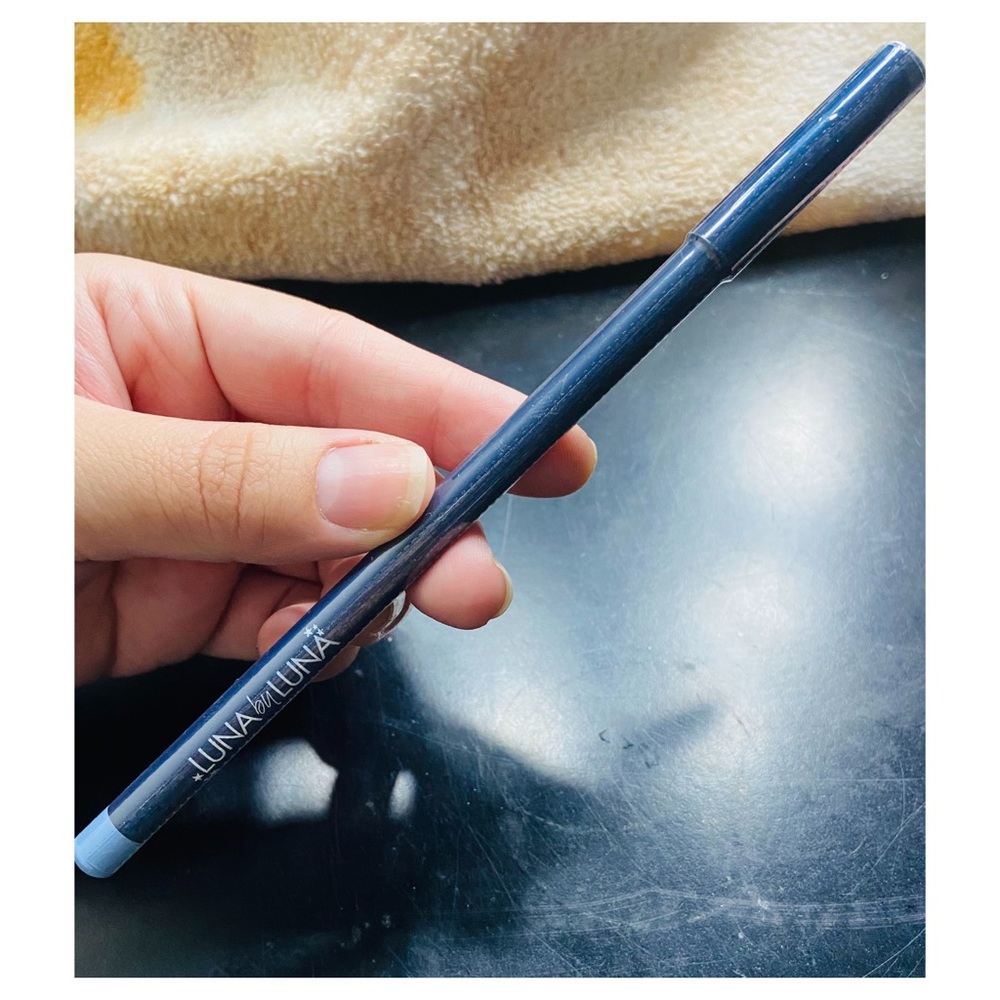 Luna by Luna - Blue Eyeliner